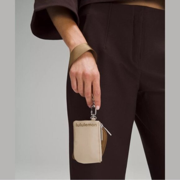 RARE! NWT Lululemon Dual Pouch Wristlet *Unisex - Allspice/Trench - Picture 11 of 11